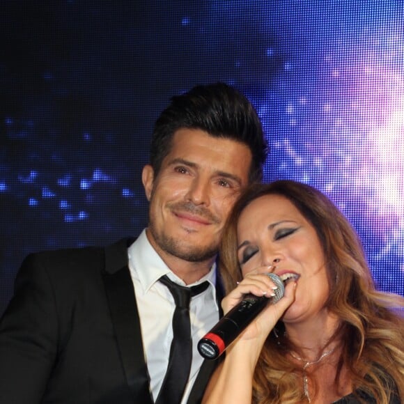 Hélène Ségara et Vincent Niclo à la soirée de la 40ème édition "The Best Awards" à l'hôtel Four Seasons George V à Paris, le 27 Janvier 2017. © Philippe Baldini/Bestimage