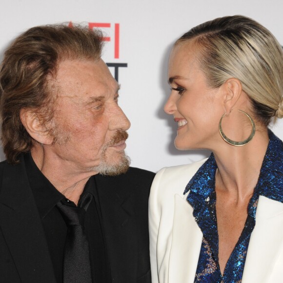 Johnny Hallyday et sa femme Laeticia Hallyday à la première de "Rules Don't Apply" à Los Angeles, le 10 novembre 2016. © Dave Longendyke/Globe