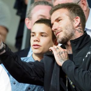 David Beckham et son fils Romeo assistent à la finale de basketball en fauteuil aux Invictus Games 2018 à Sydney, le 27 octobre 2018.