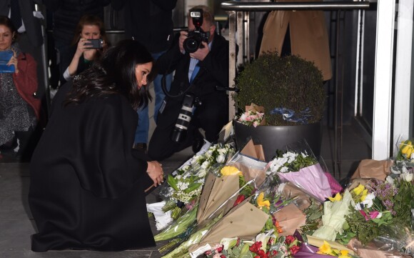 Meghan Markle, duchesse de Sussex - Le duc et la duchesse de Sussex viennent rendre hommage aux victimes de la tuerie de Christchurch et signer le livre de condoléances à New Zealand House à Londres le 19 mars 2019.