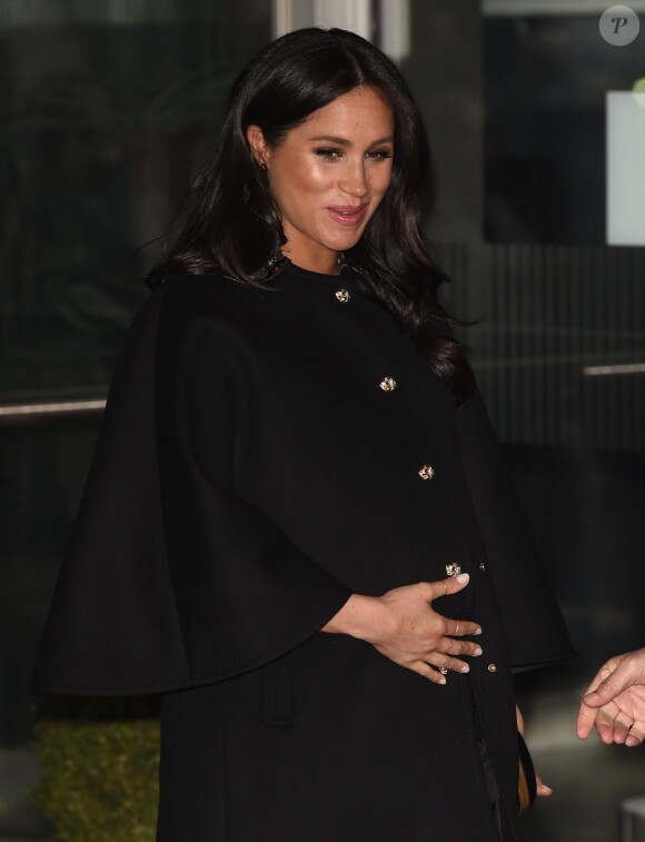 Meghan Markle, duchesse de Sussex - Le duc et la duchesse de Sussex viennent rendre hommage aux victimes de la tuerie de Christchurch et signer le livre de condoléances à New Zealand House à Londres le 19 mars 2019.