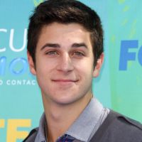 David Henrie enfin papa : après trois fausses couches, il s'en est remis au pape