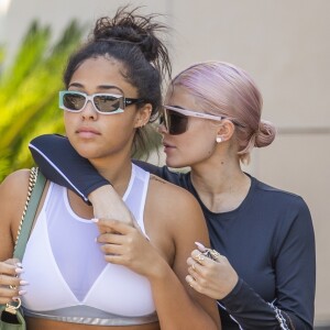 Exclusif - Kylie Jenner et Jordyn Woods à Calabasas, le 24 septembre 2018.