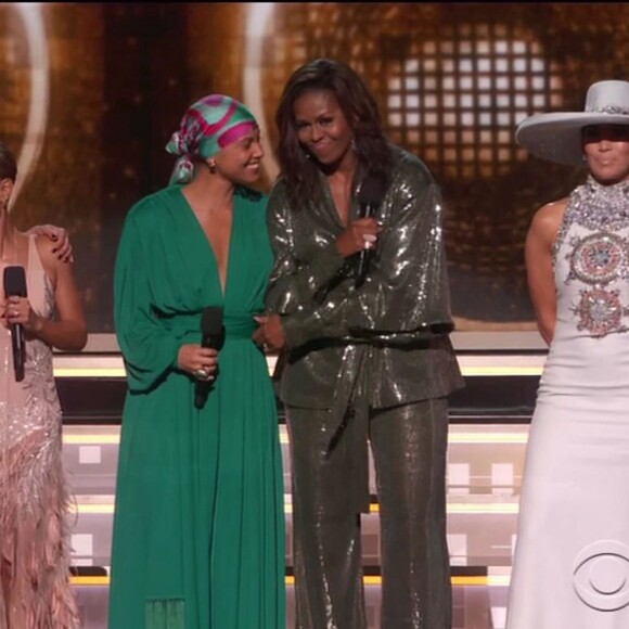 Lady Gaga, Jada Pinkett Smith, Alicia Keys, Michelle Obama et Jennifer Lopez - L'ancienne Première Dame des Etats-Unis Michelle Obama fait une apparition surprise sur la scène de la 61ème soirée annuelle des GRAMMY Awards à Los Angeles, Californie, Etats-Unis, le 10 février 2019.