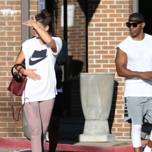 Exclusif - Katie Holmes et son compagnon Jamie Foxx sont allés à leur cours de gym en amoureux à Atlanta. Le 17 septembre 2018