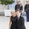 Emmanuel Macron et sa femme Brigitte Trogneux - Le roi Felipe VI et la reine Letizia d'Espagne, reçus par François Hollande, président de la République française, pour un dîner d' Etat au Palais de l'Elysée à Paris le 2 juin 2015.