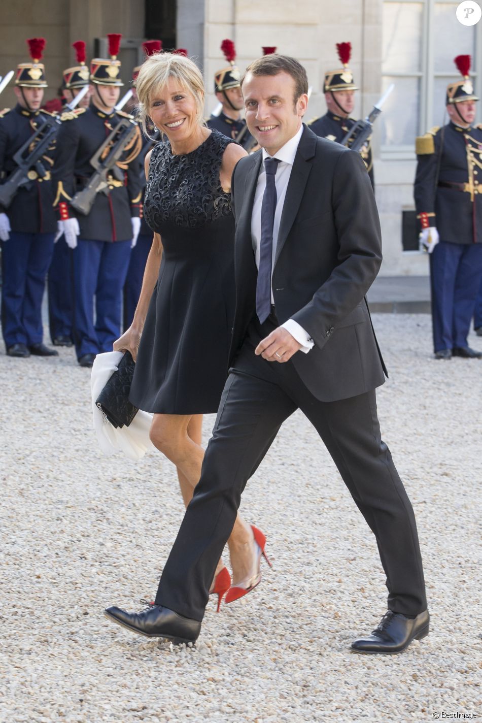 Emmanuel Macron et sa femme Brigitte Trogneux - Le couple royal espagnol est reçu par le président français pour un dîner d&#039;état donné en leur honneur au palais de l&#039;Elysée à Paris, le 2 juin 2015, lors de leur visite d&#039;état de 3 jours à Paris.
