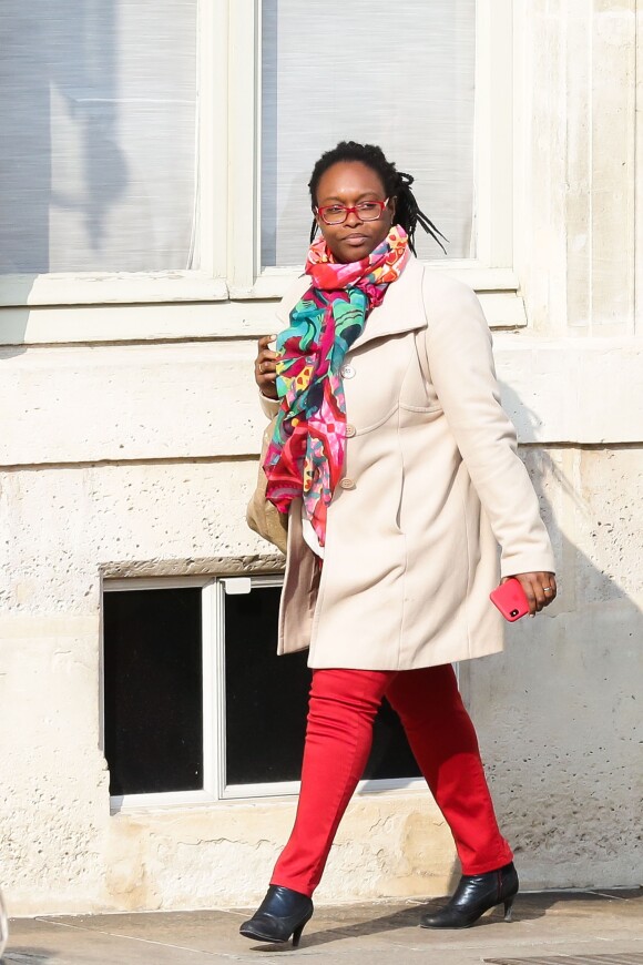 Sibeth N'Diaye lors de la sortie du conseil des ministres du 21 février 2018 au palais de l'Elysée à Paris le 21 février 2018. © Stéphane Lemouton / Bestimage