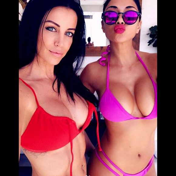 Carlene K et Nicole Scherzinger en vacances. Le 1er avril 2019.