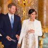 Le prince Harry, duc de Sussex, et Meghan Markle (enceinte), duchesse de Sussex - La famille royale d'Angleterre lors de la réception pour les 50 ans de l'investiture du prince de Galles au palais Buckingham à Londres. Le 5 mars 2019