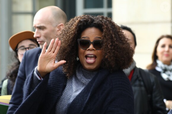 Oprah Winfrey est allée faire du shopping chez Max Mara à Paris lors de la fashion week. Le 4 mars 2019