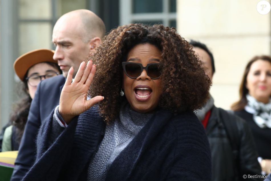 Oprah Winfrey est allée faire du shopping chez Max Mara à Paris lors de la fashion week. Le 4 mars 2019