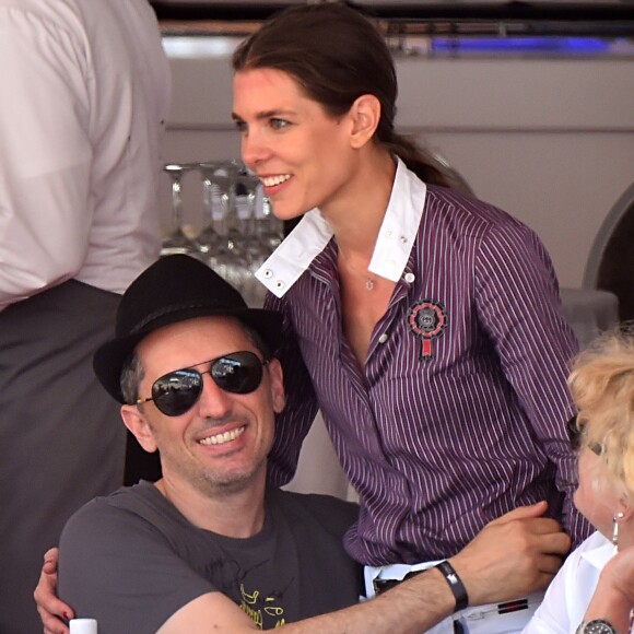 Gad Elmaleh et Charlotte Casiraghi - 20e Jumping International de Monte-Carlo au Port Hercule de Monaco à Monte-Carlo, le 27 juin 2015.