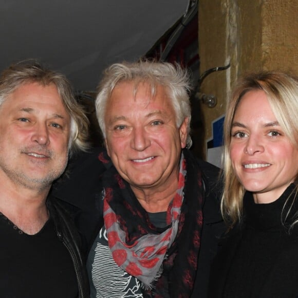 Exclusif - Denis Charvet, Laurent Boyer et sa compagne Emilie Seban lors de la représentation exceptionnelle du spectacle de Vincent Moscato "Complètement Jojo" au théâtre du Gymnase. Paris, le 10 avril 2019. © Guirec Coadic/Bestimage