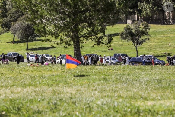 Exclusif - Obsèques du rappeur assassiné Nipsey Hussle au cimetière de Forest Lawn à Los Angeles le 12 avril 2019.