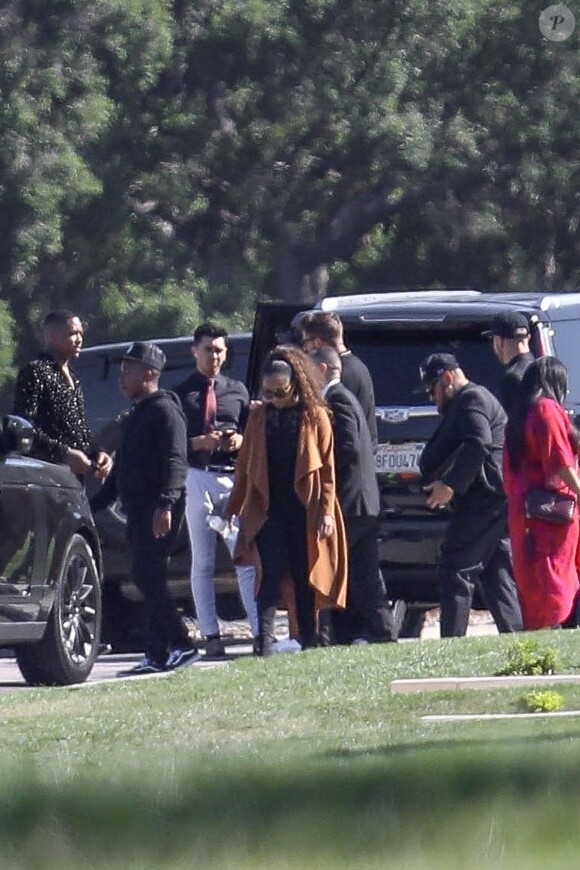 Exclusif - Obsèques du rappeur assassiné Nipsey Hussle au cimetière de Forest Lawn à Los Angeles le 12 avril 2019.