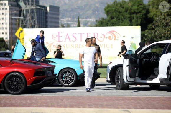 Exclusif - Obsèques du rappeur assassiné Nipsey Hussle au cimetière de Forest Lawn à Los Angeles le 12 avril 2019.