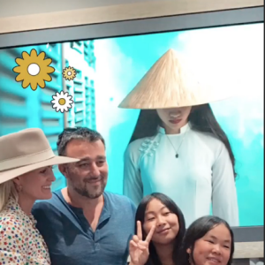 Jade Hallyday sur Instagram, le 15 avril 2019. Voyage au Vietnam avec sa mère et sa soeur Joy. Elles ont visité l'association de Laeticia Hallyday et Hélène Darroze "La bonne étoile", qui vient en aide aux orphelins vietnamiens.