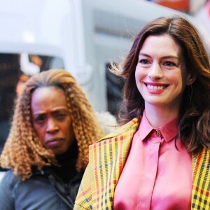 Anne Hathaway fait un passage à l'émission Good Morning America à New York le 23 janvier 2019.