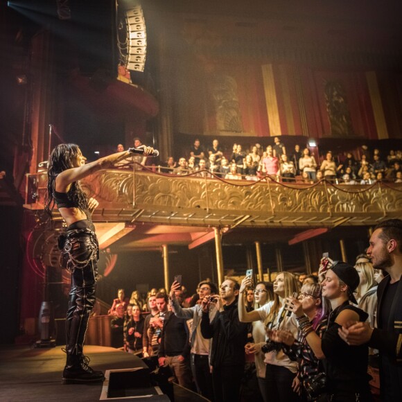Exclusif - La chanteuse Shy'm en concert aux Folies Bergère à Paris. Le 7 mars 2018 © Cyril Moreau / Bestimage