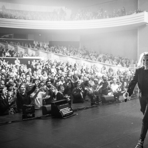 Exclusif - Véronique Sanson en concert à la Cité des congrès de Nantes pour la seconde date de sa tournée "Dignes, Dingues, Donc..." le 4 avril 2019. © Cyril Moreau/Bestimage