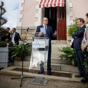 Le prince Albert II de Monaco lors de l'inauguration de l'exposition Grace de Monaco, princesse en Dior le 25 avril 2019 à Granville, à la villa Les Rhumbs qui abrite le musée Christian Dior. © Cyril Moreau/Bestimage