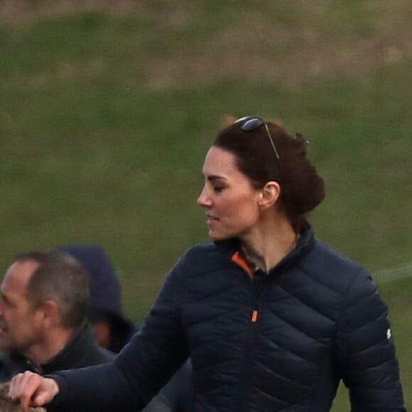 Exclusif - Catherine Kate Middleton, duchesse de Cambridge, Le prince George, la princesse Charlotte lors d'une après-midi de détente en famille en marge des courses de chevaux de Burnham dans le Norfolk le 12 avril 2019.