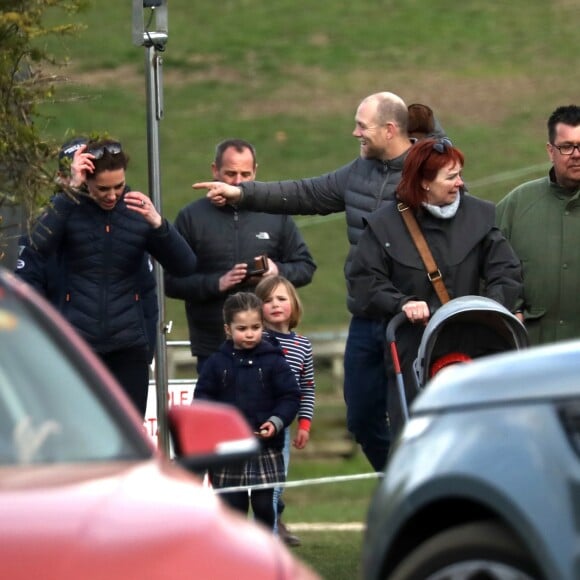 Exclusif - Catherine Kate Middleton, duchesse de Cambridge, la princesse Charlotte, Mia Tindall, Zara Tindall (Phillips), Mike Tindall lors d'une après-midi de détente en famille en marge des courses de chevaux de Burnham dans le Norfolk le 12 avril 2019.