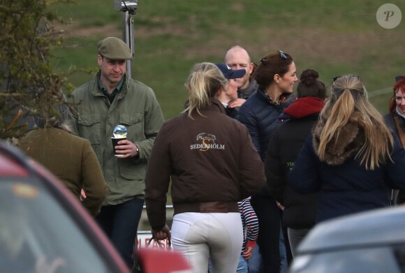 Exclusif - Le prince William, duc de Cambridge, Mike Tindall, Catherine Kate Middleton, duchesse de Cambridge lors d'une après-midi de détente en famille en marge des courses de chevaux de Burnham dans le Norfolk le 12 avril 2019.