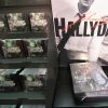 Mis en vente de l'album posthume de Johnny Hallyday " Mon pays c'est l'amour " à la Fnac de Nice le 19 octobre 2018 © Lionel Urman/Bestimage