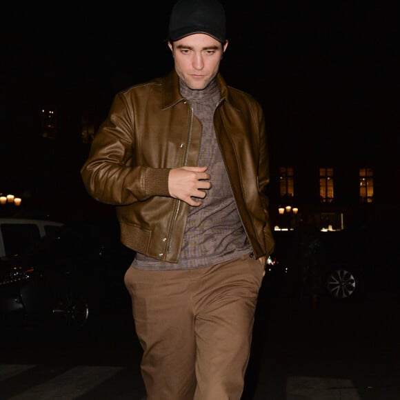 Robert Pattinson à l'after party de la maison Dior à Paris le 18 janvier 2019.