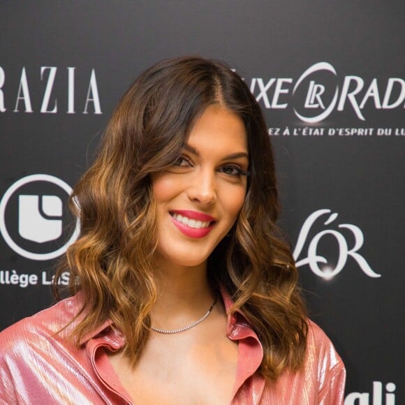 Exclusif - Iris Mittenaere (Miss France 2016 et Miss Univers 2016) lors du photocall de la 14ème édition du Casa Fashion Show au Sofitel Casablanca Tour Blanche à Casablanca, Maroc, le 20 avril 2019. Sept ans déjà que le Casa Fashion Show promeut la femme marocaine citoyenne du monde. Devenu un rendez-vous incontournable et placé sous le Haut Patronage de Sa Majesté le Roi du Maroc, l'événement porté par K.Cheddadi et chorégraphié par H.Ghorab, se veut le reflet d'une société plurielle et avant-gardiste, jonglant avec brio entre ses racines orientales et sa culture occidentale. Une société solidaire également… L'événement soutenant depuis son lancement l’Association des Bonnes Œuvres du Cœur dont l’objectif est de redonner un souffle de vie et d’espoir aux bébés bleus. Le Casa Fashion Show dévoile au public marocain les collections Printemps/Eté 2019 des griffes les plus prestigieuses : de Etro à Oud Paris, en passant par Elisabetta Franchi, Pinko, Dice Kayek, Just Cavalli ou encore Orza Couture… Les créateurs marocains Lina Cahill et Sara Chraibi revisitent la robe du soir, avec cet œil aiguisé et ce sens pointu du détail qui les caractérisent. Le talentueux couturier tunisien, Ali Karoui (souvent surnommé le nouveau Azzedine Alaia), est présent pour la seconde fois consécutive. Enfin, l’enseigne marocaine de luxe IO sera la chaussure officielle de l’événement et l’Oréal Paris, le partenaire coiffure et make up du show. © Philippe Doignon/Bestimage