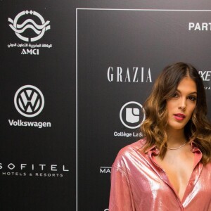 Exclusif - Iris Mittenaere (Miss France 2016 et Miss Univers 2016) lors du photocall de la 14ème édition du Casa Fashion Show au Sofitel Casablanca Tour Blanche à Casablanca, Maroc, le 20 avril 2019. Sept ans déjà que le Casa Fashion Show promeut la femme marocaine citoyenne du monde. Devenu un rendez-vous incontournable et placé sous le Haut Patronage de Sa Majesté le Roi du Maroc, l'événement porté par K.Cheddadi et chorégraphié par H.Ghorab, se veut le reflet d'une société plurielle et avant-gardiste, jonglant avec brio entre ses racines orientales et sa culture occidentale. Une société solidaire également… L'événement soutenant depuis son lancement l’Association des Bonnes Œuvres du Cœur dont l’objectif est de redonner un souffle de vie et d’espoir aux bébés bleus. Le Casa Fashion Show dévoile au public marocain les collections Printemps/Eté 2019 des griffes les plus prestigieuses : de Etro à Oud Paris, en passant par Elisabetta Franchi, Pinko, Dice Kayek, Just Cavalli ou encore Orza Couture… Les créateurs marocains Lina Cahill et Sara Chraibi revisitent la robe du soir, avec cet œil aiguisé et ce sens pointu du détail qui les caractérisent. Le talentueux couturier tunisien, Ali Karoui (souvent surnommé le nouveau Azzedine Alaia), est présent pour la seconde fois consécutive. Enfin, l’enseigne marocaine de luxe IO sera la chaussure officielle de l’événement et l’Oréal Paris, le partenaire coiffure et make up du show. © Philippe Doignon/Bestimage