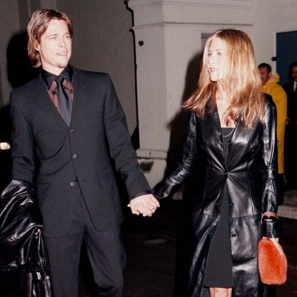 Brad Pitt et Jennifer Aniston, le 22 février 2000, à Los Angeles.