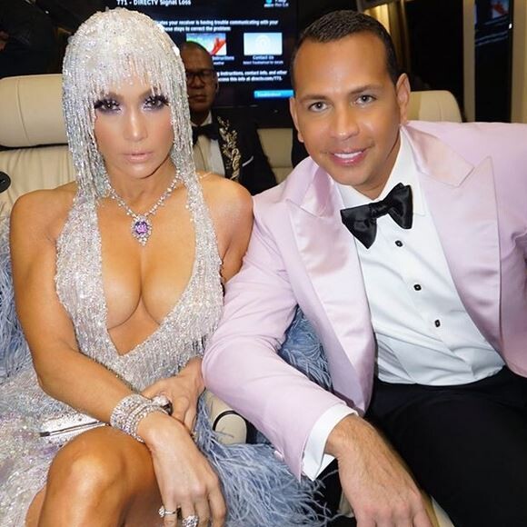 Jennifer Lopez et son fiancé Alex Rodriguez au Met Gala 2019. New York, le 6 mai 2019.