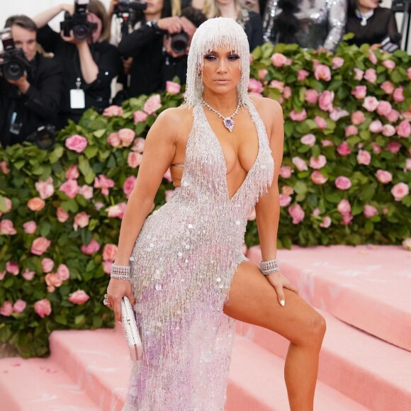 Jennifer Lopez - Arrivées des people à la 71ème édition du MET Gala (Met Ball, Costume Institute Benefit) sur le thème "Camp: Notes on Fashion" au Metropolitan Museum of Art à New York, le 6 mai 2019.