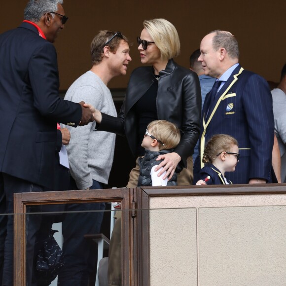 Le prince Albert II et la princesse Charlène de Monaco avec leurs enfants le prince Jacques de Monaco et la princesse Gabriella de Monaco lors de la 9ème édition du Tournoi Sainte Dévote de Rugby au Stade Louis II à Monaco, le 11 mai 2019.  © Jean-Charles Vinaj/Pool/Bestimage