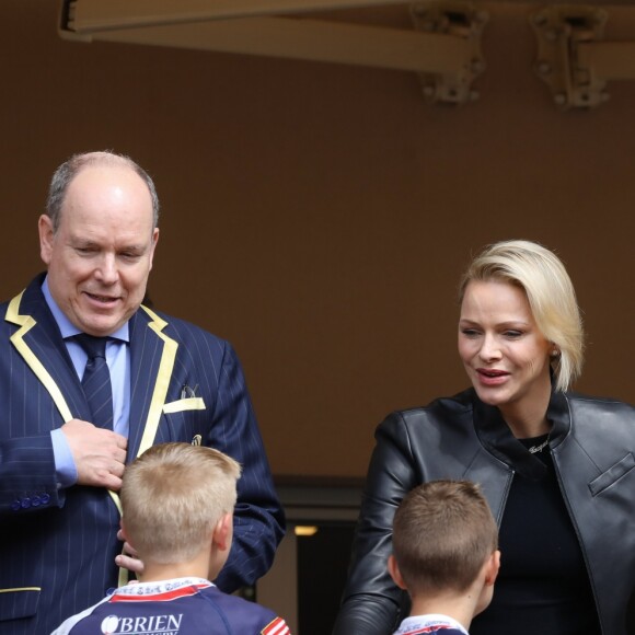 Le prince Albert II et la princesse Charlène de Monaco lors de la 9ème édition du Tournoi Sainte Dévote de Rugby au Stade Louis II à Monaco, le 11 mai 2019. © Jean-Charles Vinaj/Pool/Bestimage