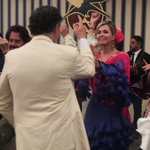 La reine Maxima des Pays-Bas danse le 10 mai 2019 à la Feria de Séville.