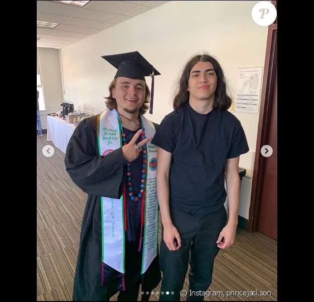 Prince Michael Jackson fête son diplôme universitaire en famille le 11 mai 2019.