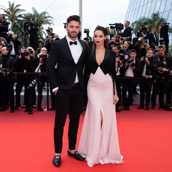 Nabilla Benattia, enceinte, au bras de son mari Thomas Vergara lors de la montée des marches du film "A Hidden Life" lors du 72ème Festival International du Film de Cannes, le 19 mai 2019. © Jacovides-Moreau / Bestimage