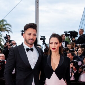 Nabilla Benattia, enceinte, au bras de son mari Thomas Vergara lors de la montée des marches du film "A Hidden Life" lors du 72ème Festival International du Film de Cannes, le 19 mai 2019. © Jacovides-Moreau / Bestimage