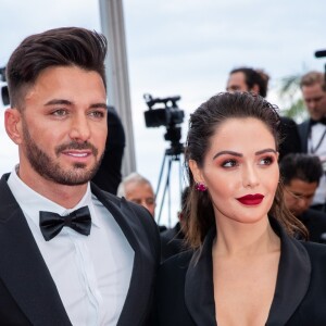 Nabilla Benattia, enceinte, au bras de son mari Thomas Vergara lors de la montée des marches du film "A Hidden Life" lors du 72ème Festival International du Film de Cannes, le 19 mai 2019. © Jacovides-Moreau / Bestimage