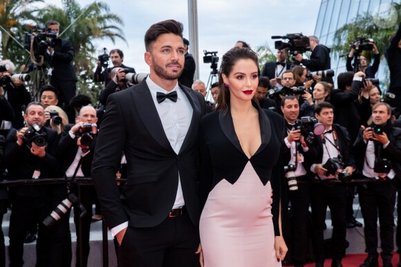 Nabilla Benattia, enceinte, au bras de son mari Thomas Vergara lors de la montée des marches du film "A Hidden Life" lors du 72ème Festival International du Film de Cannes, le 19 mai 2019. © Jacovides-Moreau / Bestimage