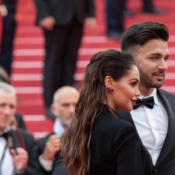 Nabilla Benattia, enceinte, au bras de son mari Thomas Vergara lors de la montée des marches du film "A Hidden Life" lors du 72ème Festival International du Film de Cannes, le 19 mai 2019. © Jacovides-Moreau / Bestimage