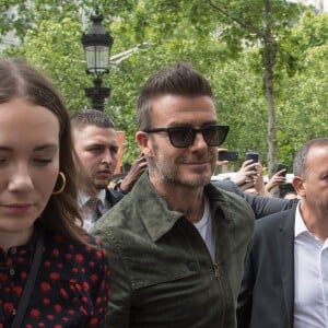 David Beckham fait la promotion de ses produits cosmétiques pour hommes House 99 (soins pour le visage, la barbe, le corps et les cheveux) dans la boutique éphémère le de House 99 aux Galeries Lafayette Champs-Élysées, à Paris, France, le 21 mai 2019.