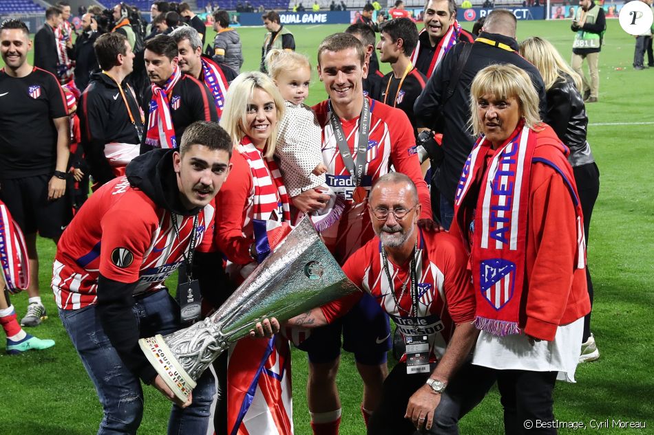 Antoine Griezmann en famille, avec son frère Théo, sa femme Erika Choperena, sa fille Mia, son ...