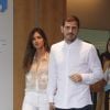 Iker Casillas quitte l'hopital avec sa compagne Sara Carbonero à Porto au Portugal le 6 mai 2019.