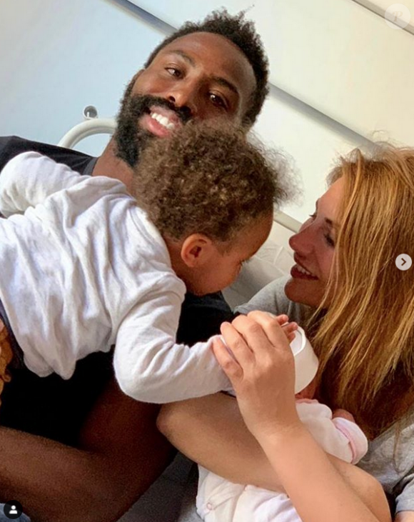 Ariane Brodier est maman pour la deuxième fois. Voici les photos de famille. Le 26 avril 2019.
