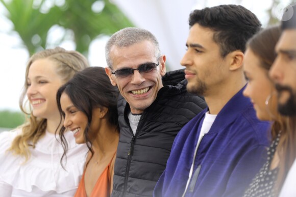 Abdellatif Kechiche - Photocall du film "Mektoub, my love : Intermezzo" lors du 72ème Festival International du Film de Cannes le 24 mai 2019. © Jacovides-Moreau/Bestimage